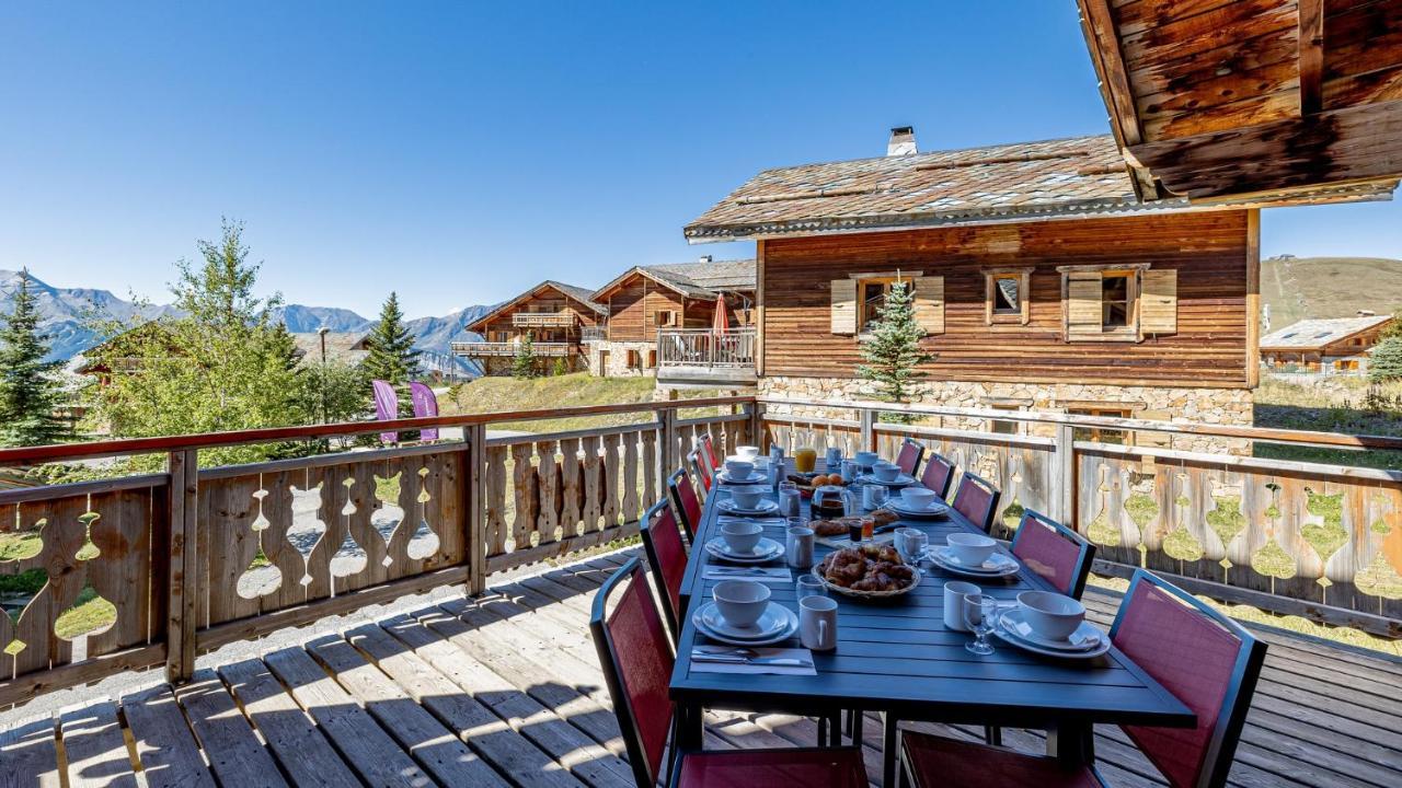 Madame Vacances Les Chalets De L'Altiport Alpe d'Huez Exterior photo