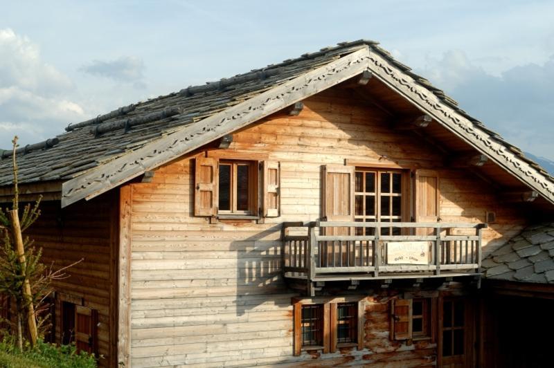 Madame Vacances Les Chalets De L'Altiport Alpe d'Huez Exterior photo